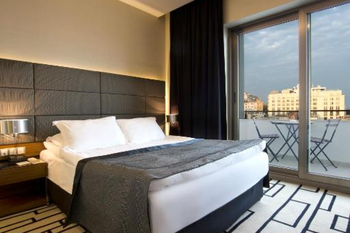CIHANGIR HOTEL BOSPHORUS
