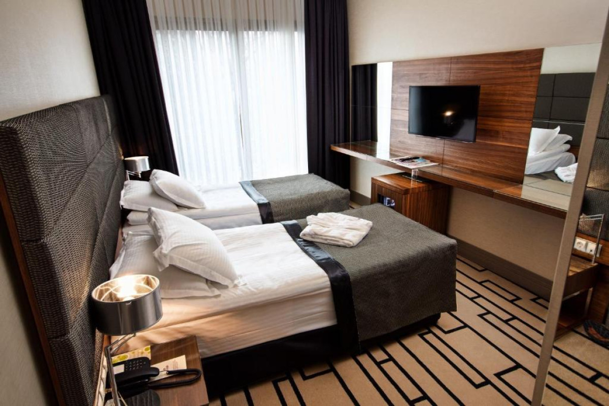 CIHANGIR HOTEL BOSPHORUS