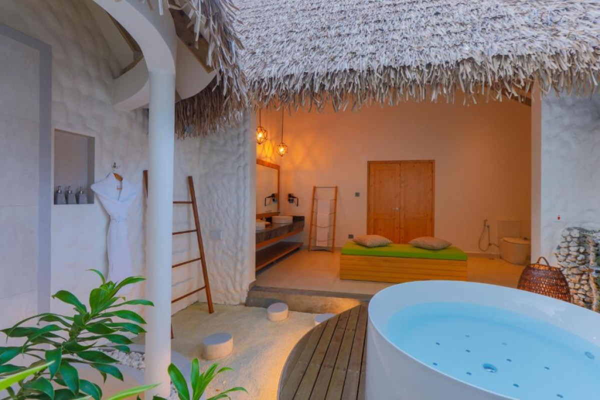 Cinnamon Dhonveli Resort Maldives