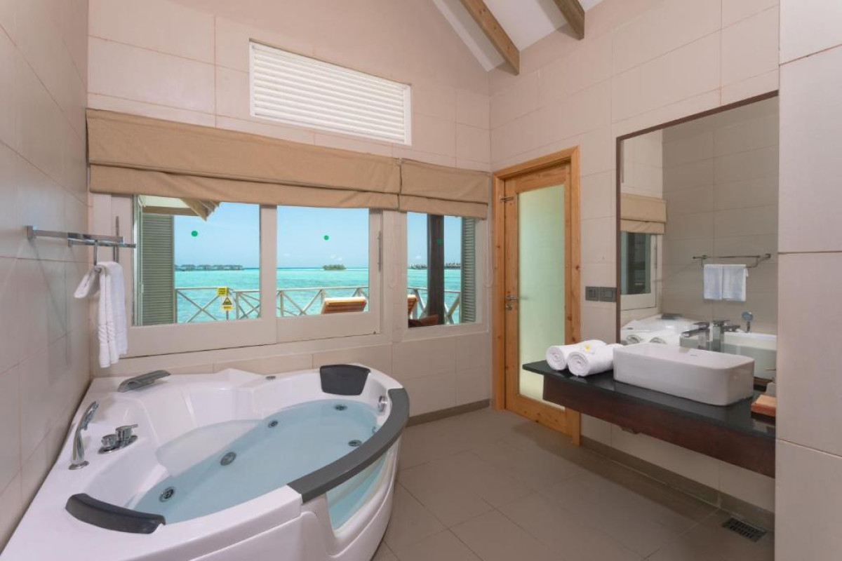 Cinnamon Dhonveli Resort Maldives