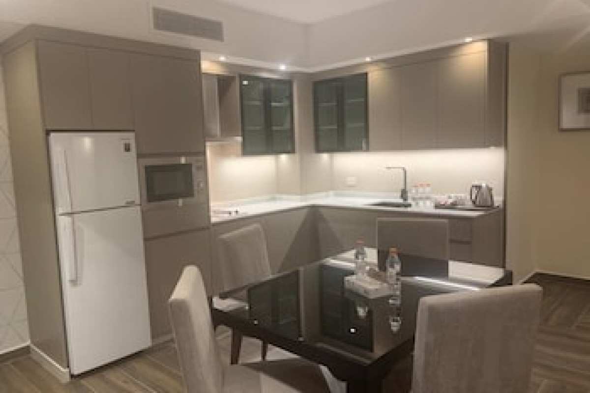 CITY ROSE HOTEL SUITES