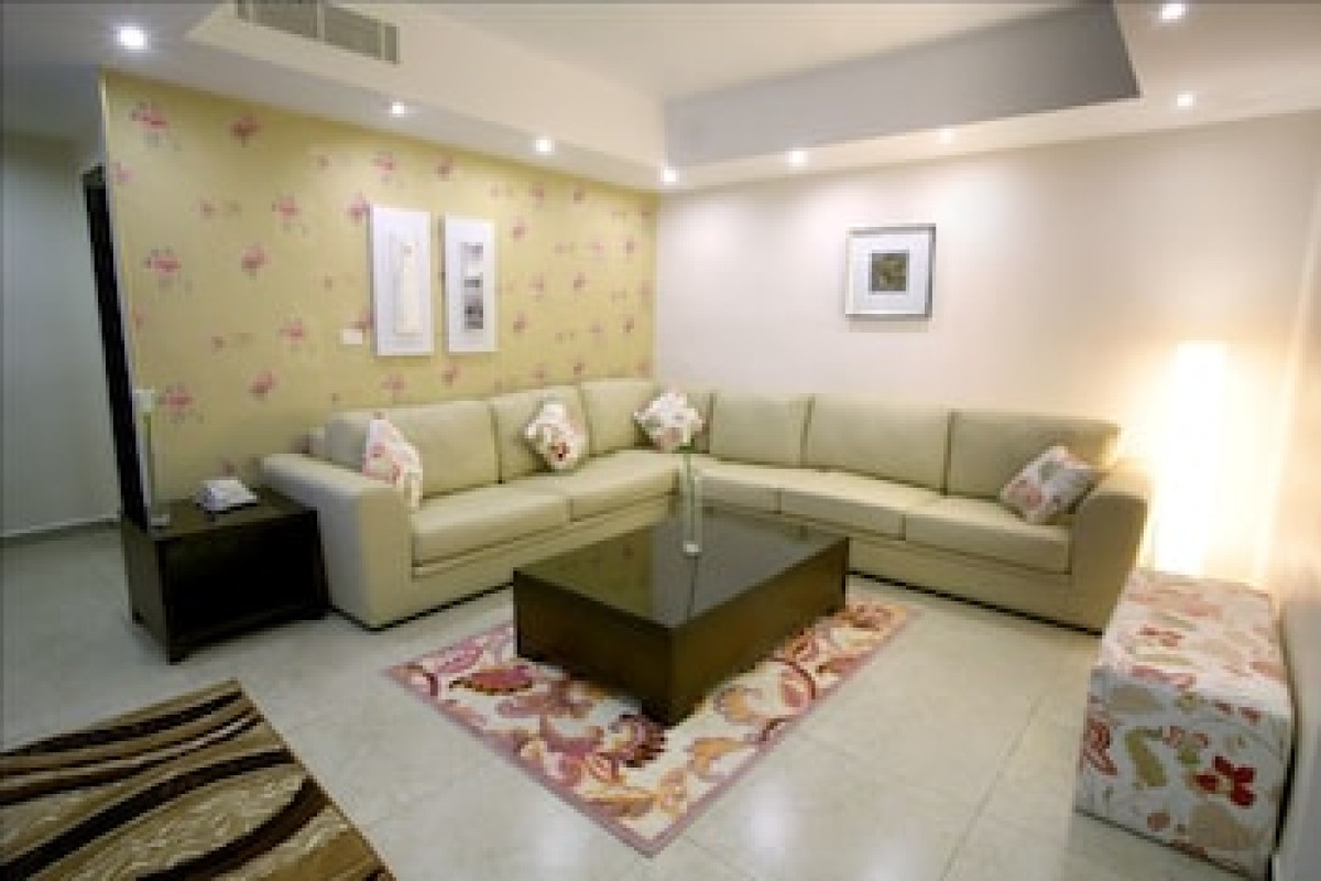 CITY ROSE HOTEL SUITES