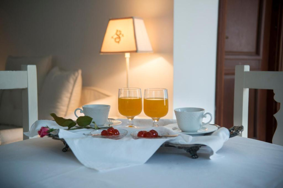 Clara Resort