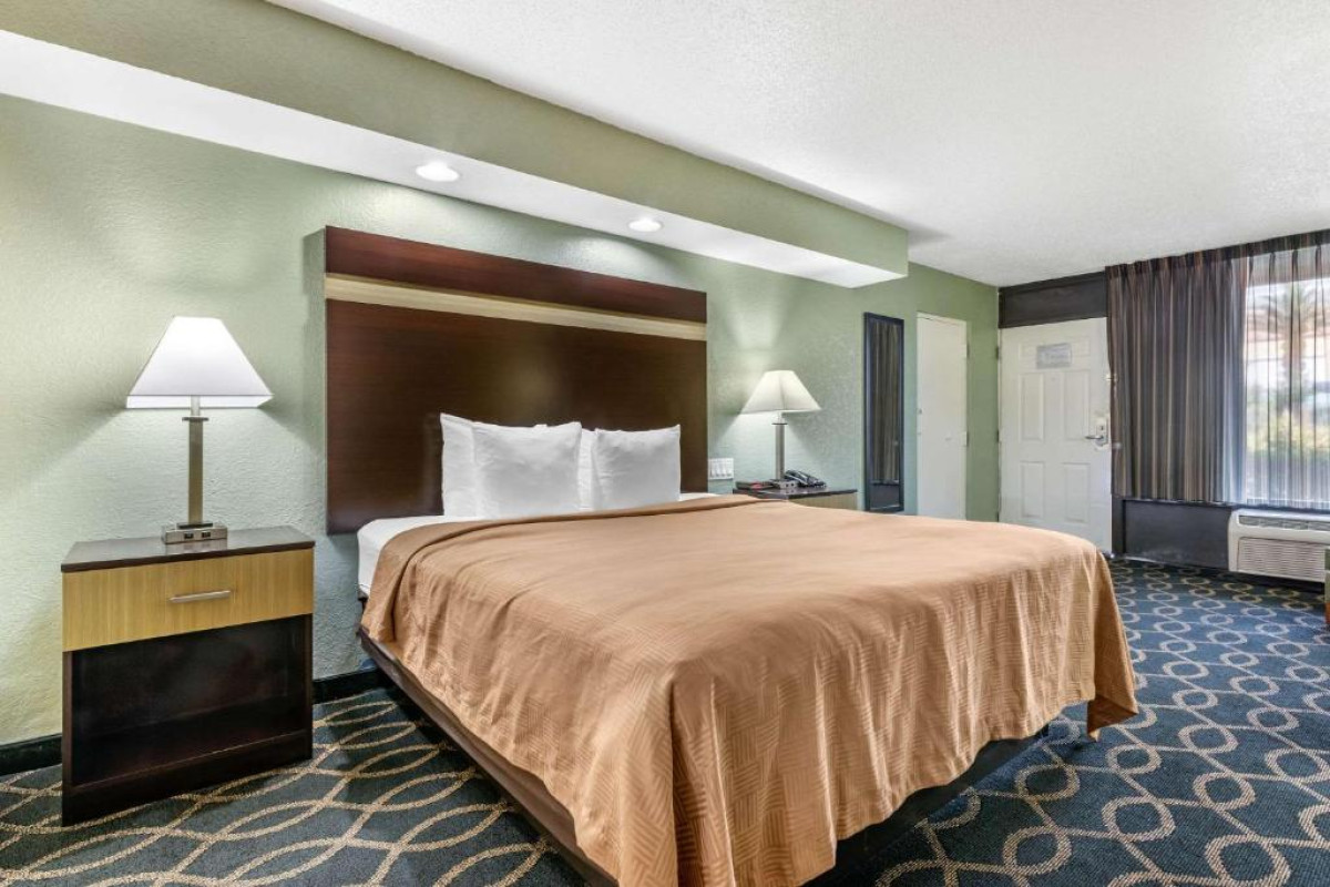 Clarion Inn International Drive