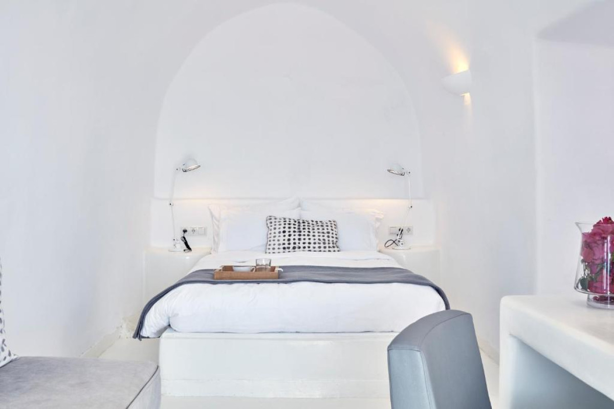 Cliff Side Suites