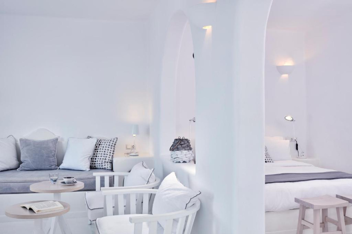 Cliff Side Suites