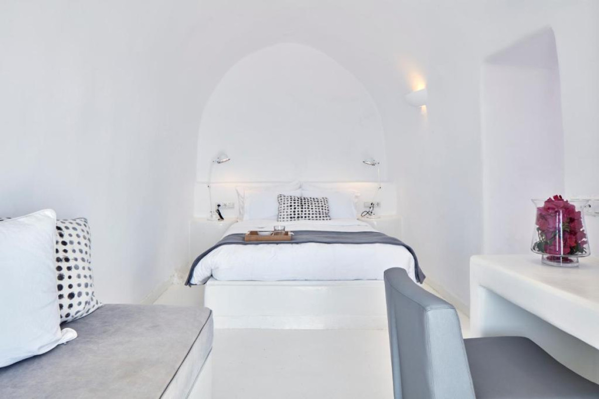 Cliff Side Suites