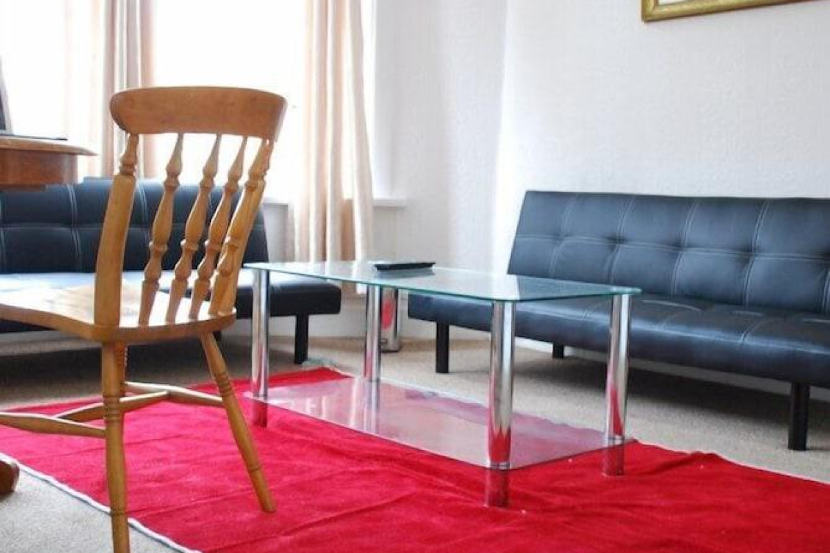 Clift Guest House