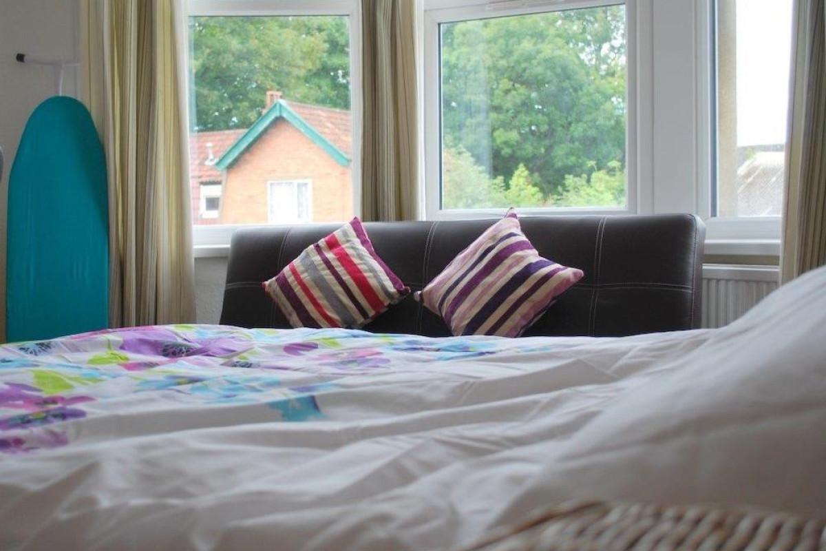 Clift Guest House
