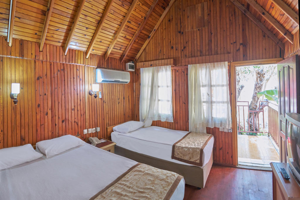 Clover Magic Nova Beach Hotel