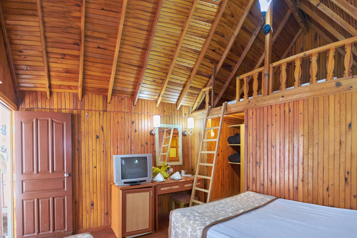 Clover Magic Nova Beach Hotel