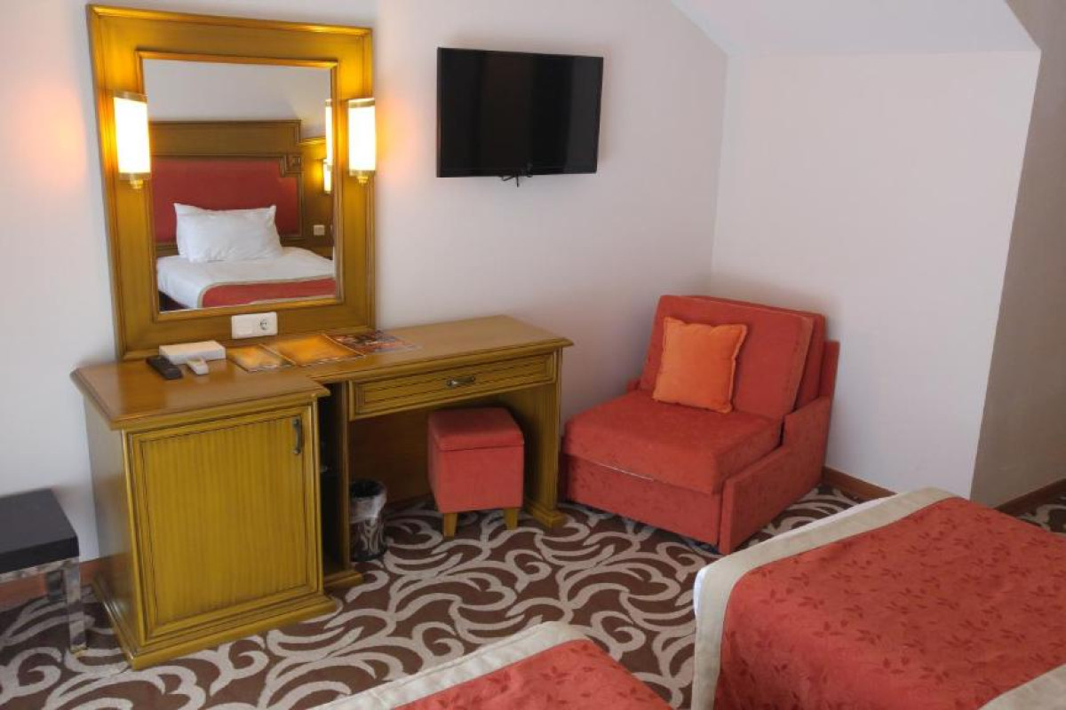 CLUB BORAN MARE BEACH