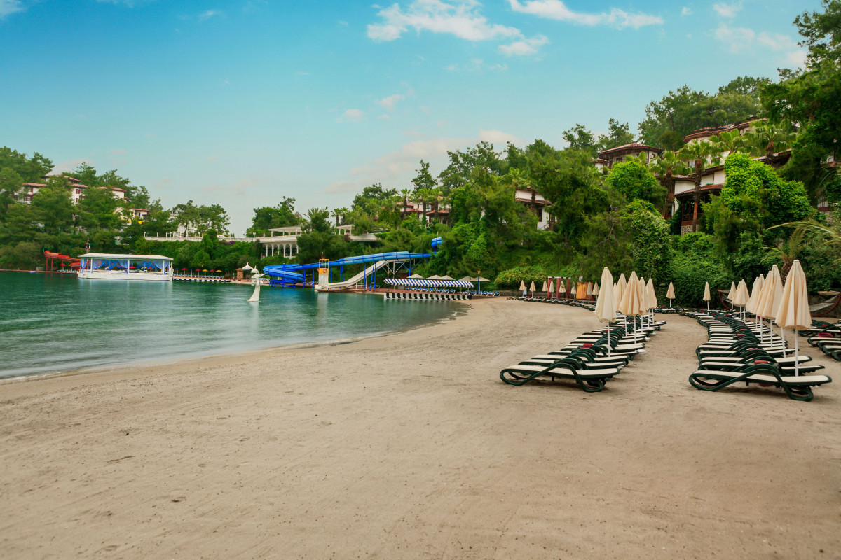 LETOONIA CLUB HOTEL
