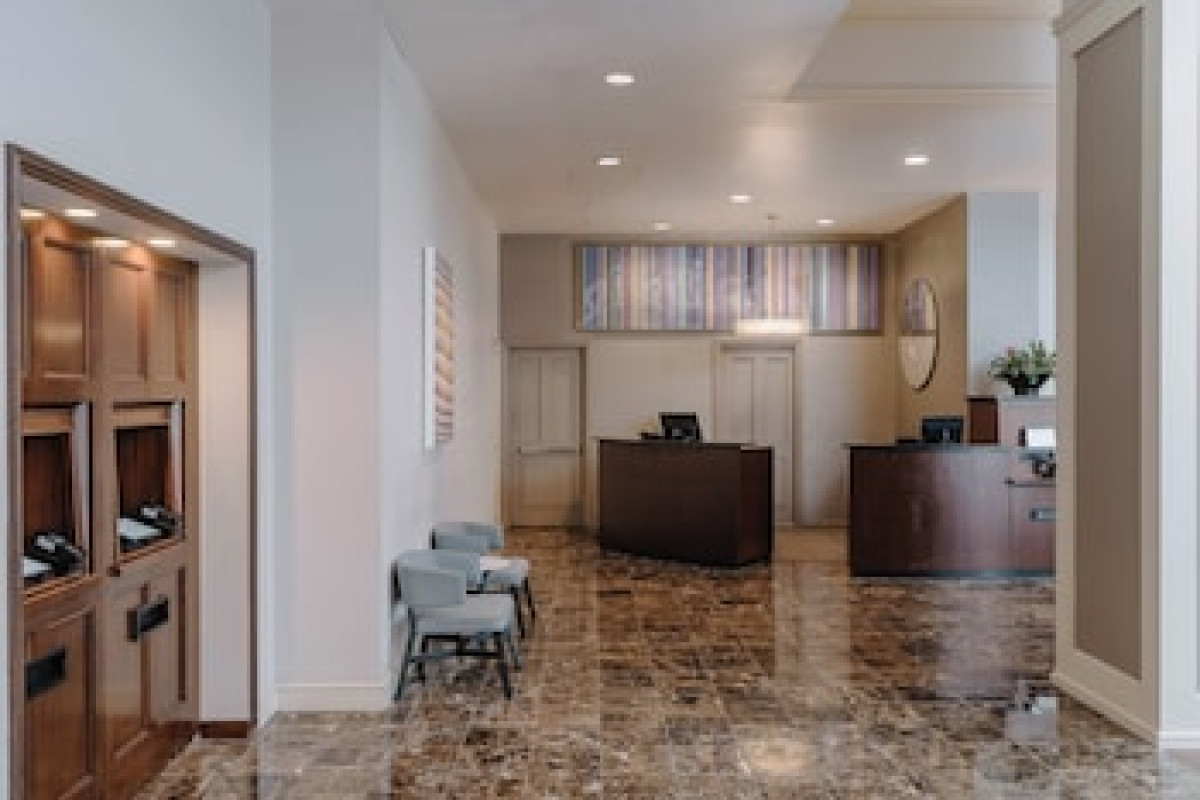 CLUB QUARTERS IN PHILADELPHIA