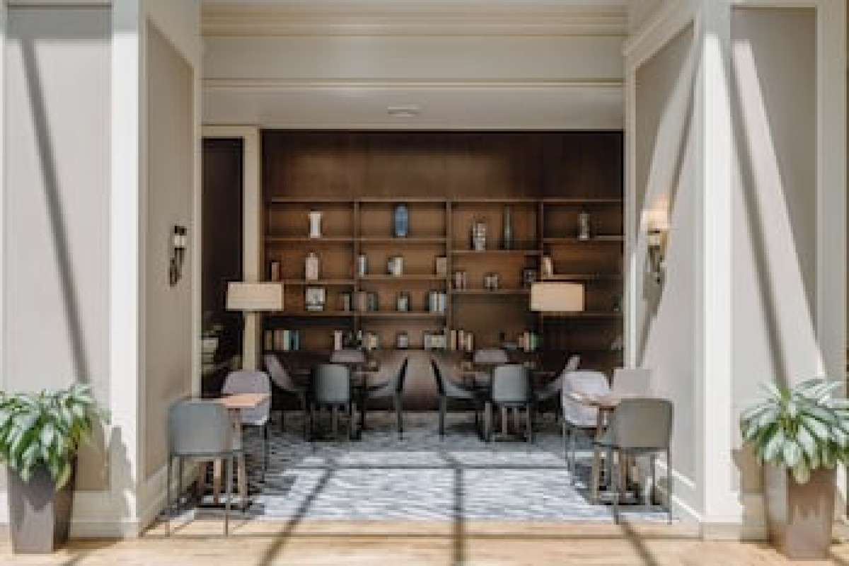 CLUB QUARTERS IN PHILADELPHIA