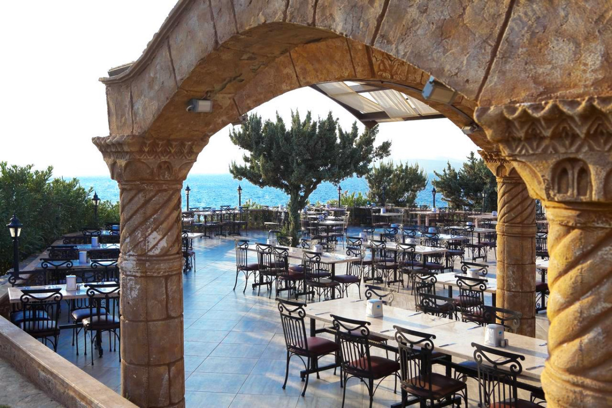 CLUB RESORT ATLANTIS