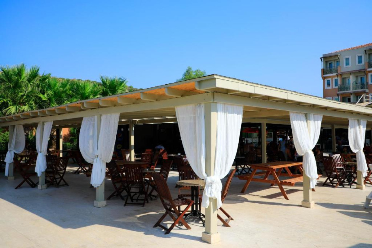 Club Yali Hotel & Resort