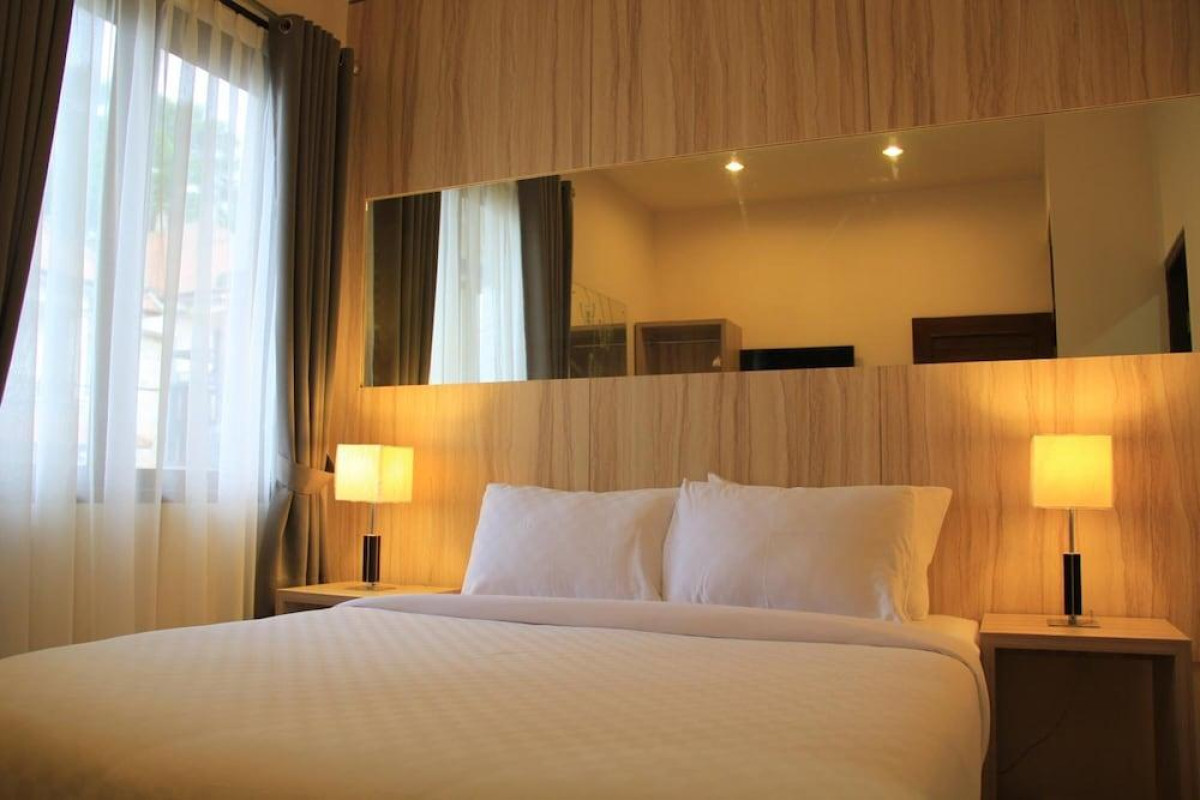 CLV Hotel & Villas