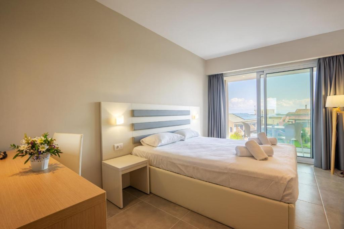 CNIC GEMINI HOTEL  - MESSONGHI