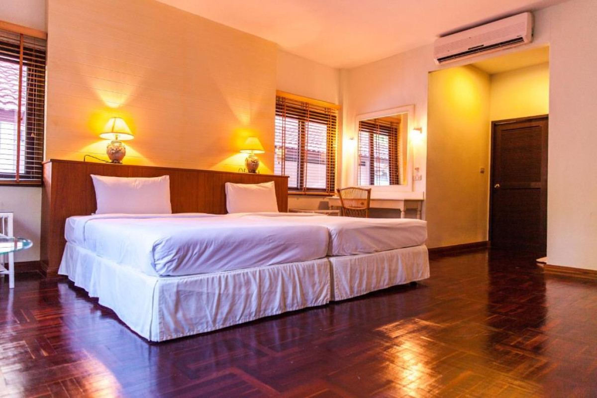 Coco Palm Beach Resort
