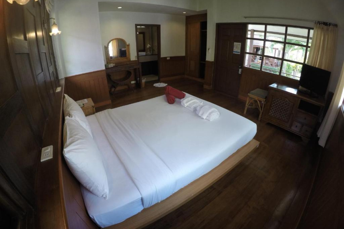 Coco Palm Beach Resort