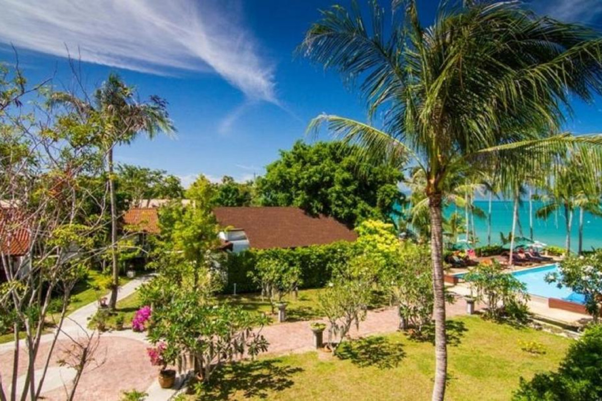 Coco Palm Beach Resort