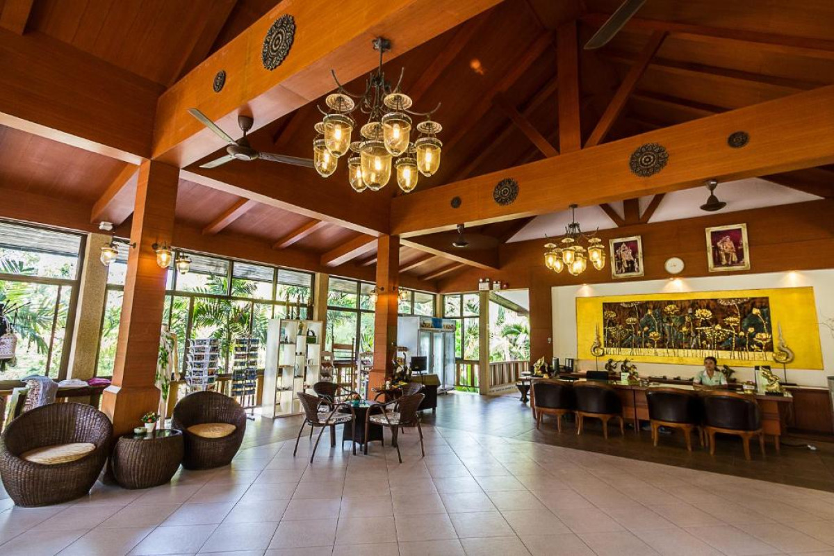 Coco Palm Beach Resort