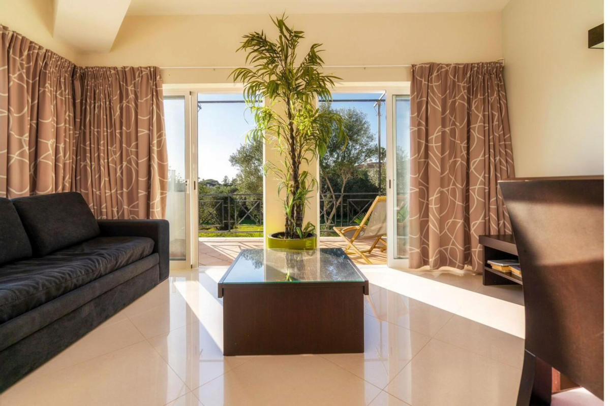 Colina Verde Resort