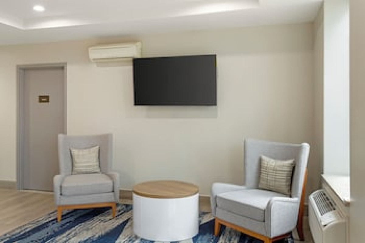 COMFORT INN STATEN ISLAND