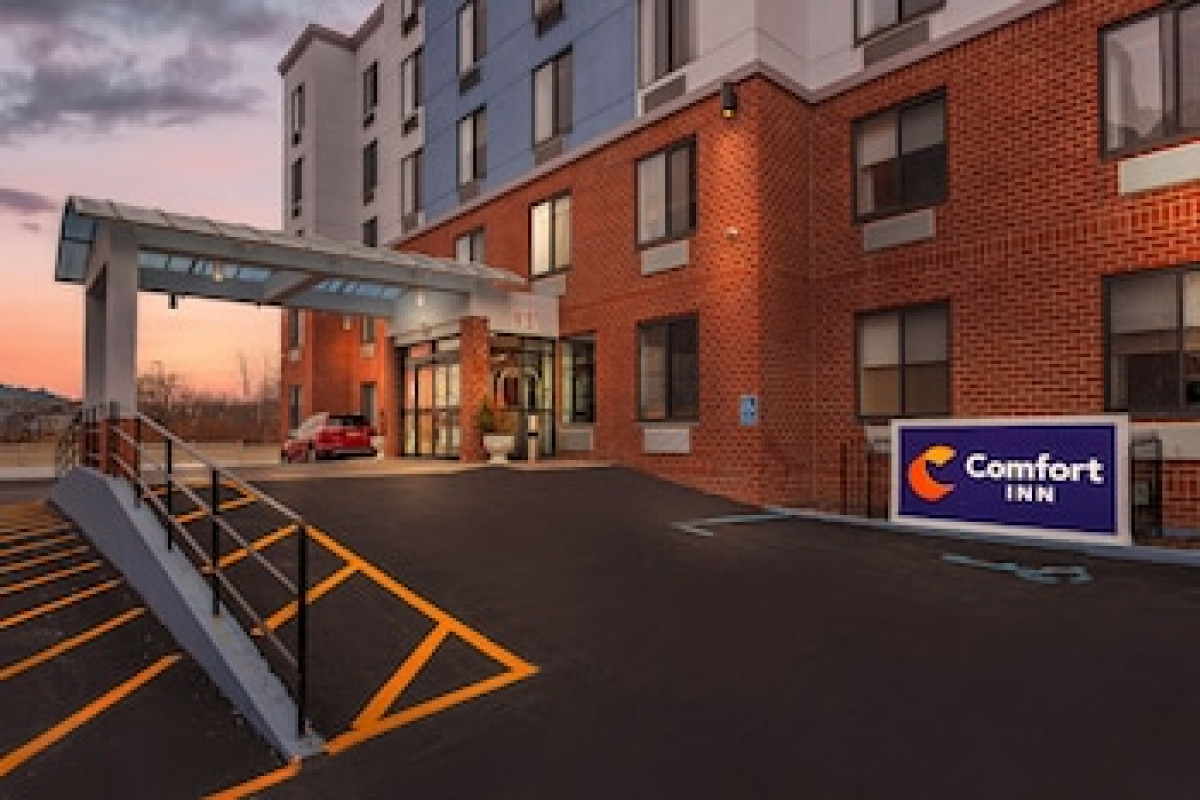 COMFORT INN STATEN ISLAND