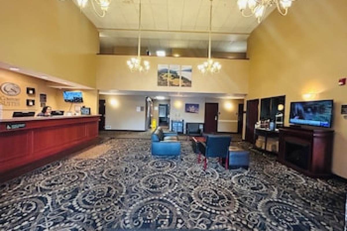 COMFORT SUITES PORTLAND SOUTHWEST