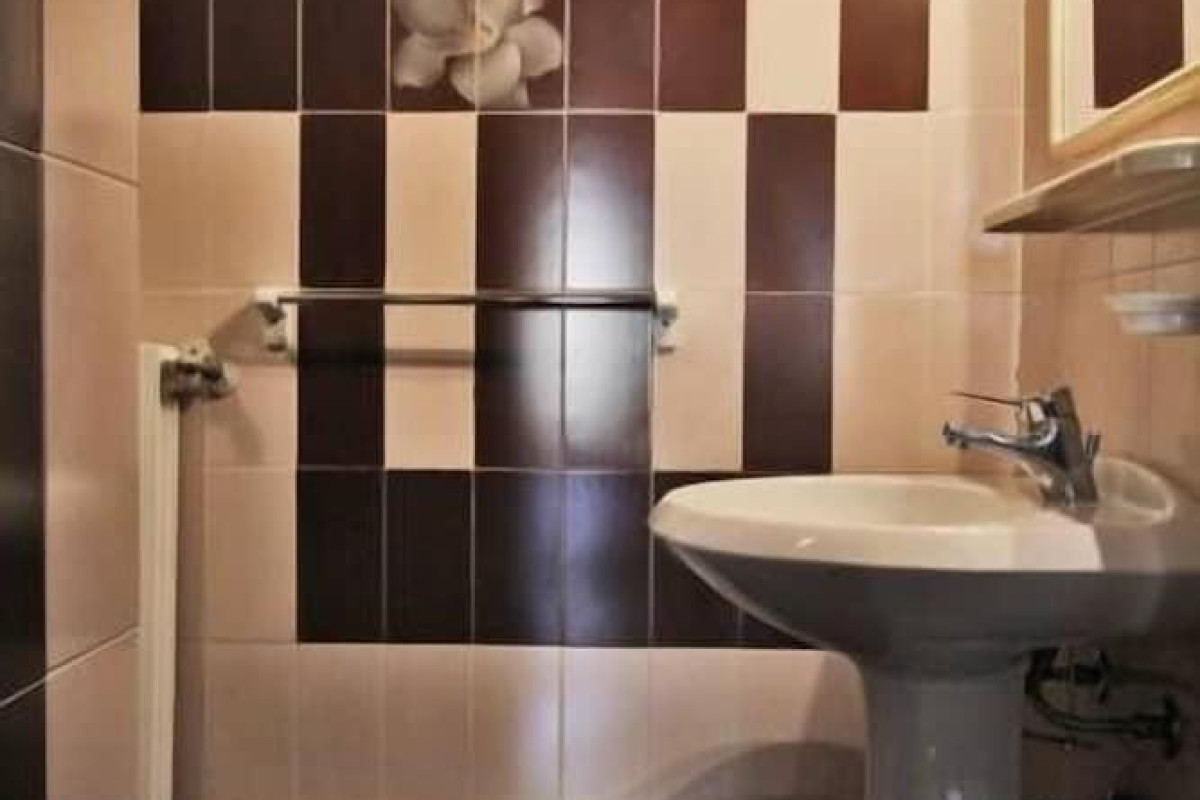 Comfortable Apartment Cavour Square