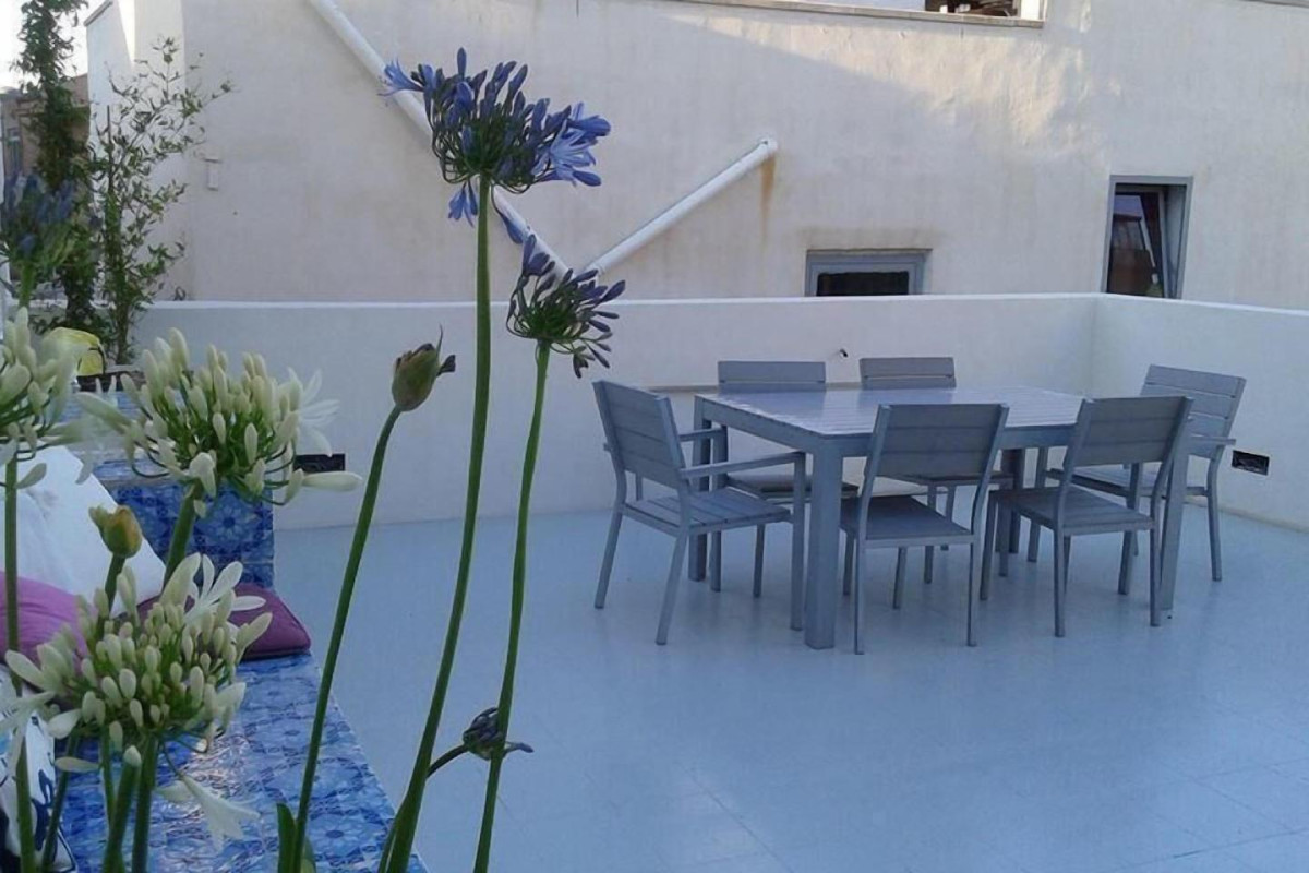 Community Rooms & Wine