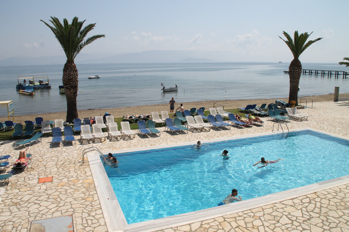 Complex Lemon Grove Beach Hotel