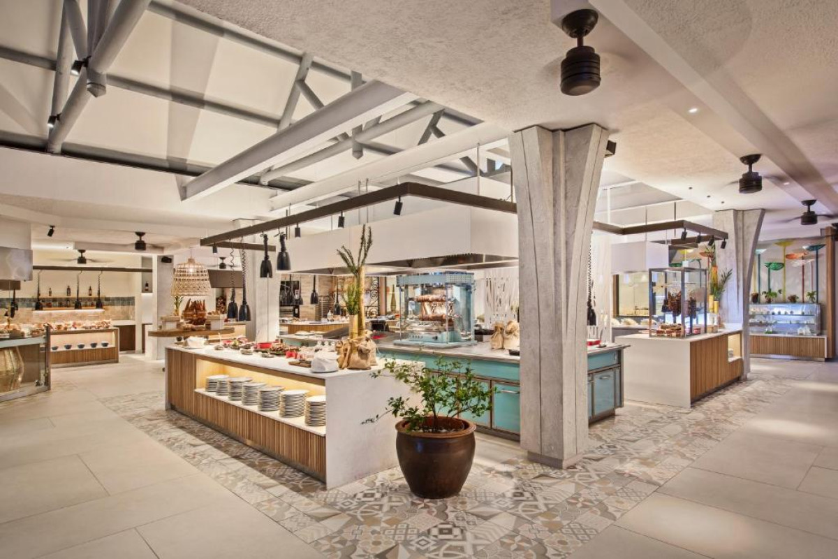 Constance Belle Mare Plage Resort