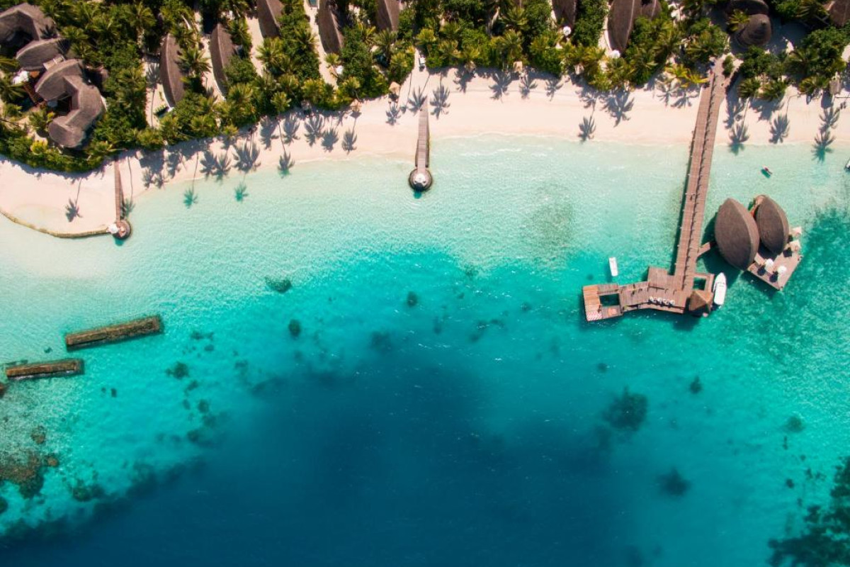 Constance Halaveli Resort