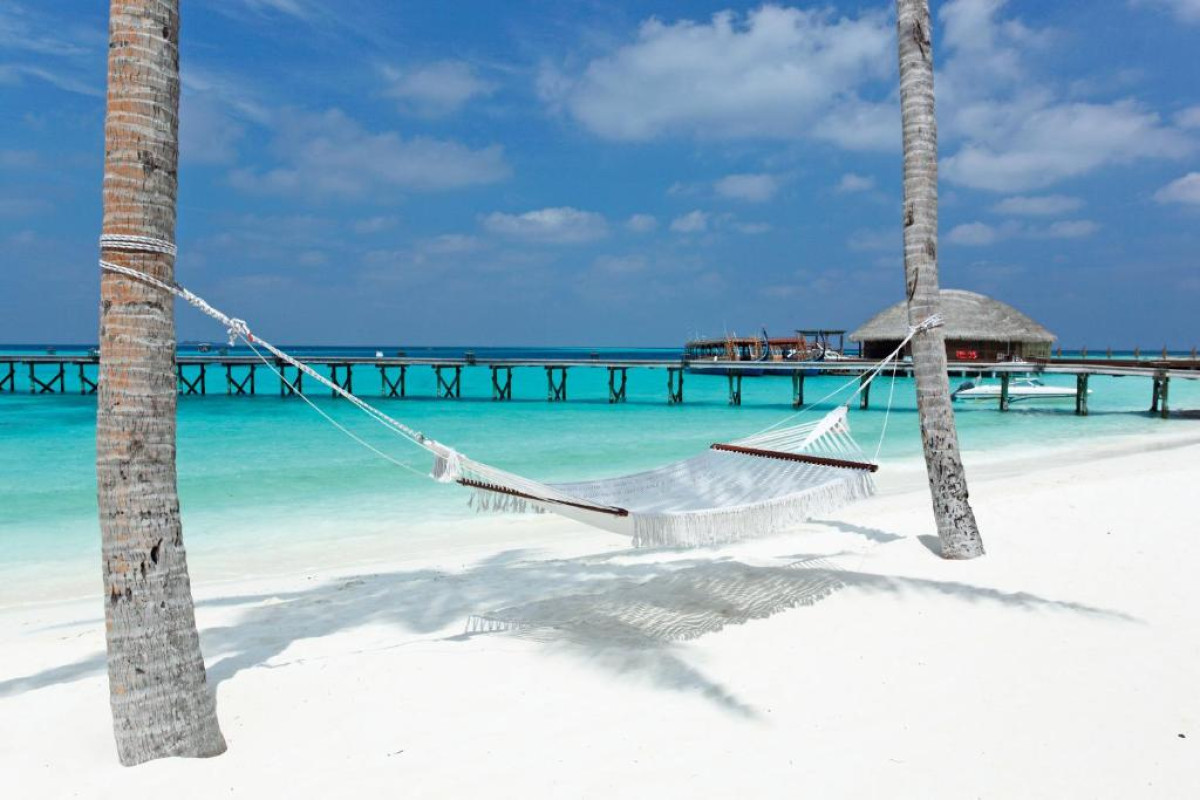 Constance Halaveli Resort