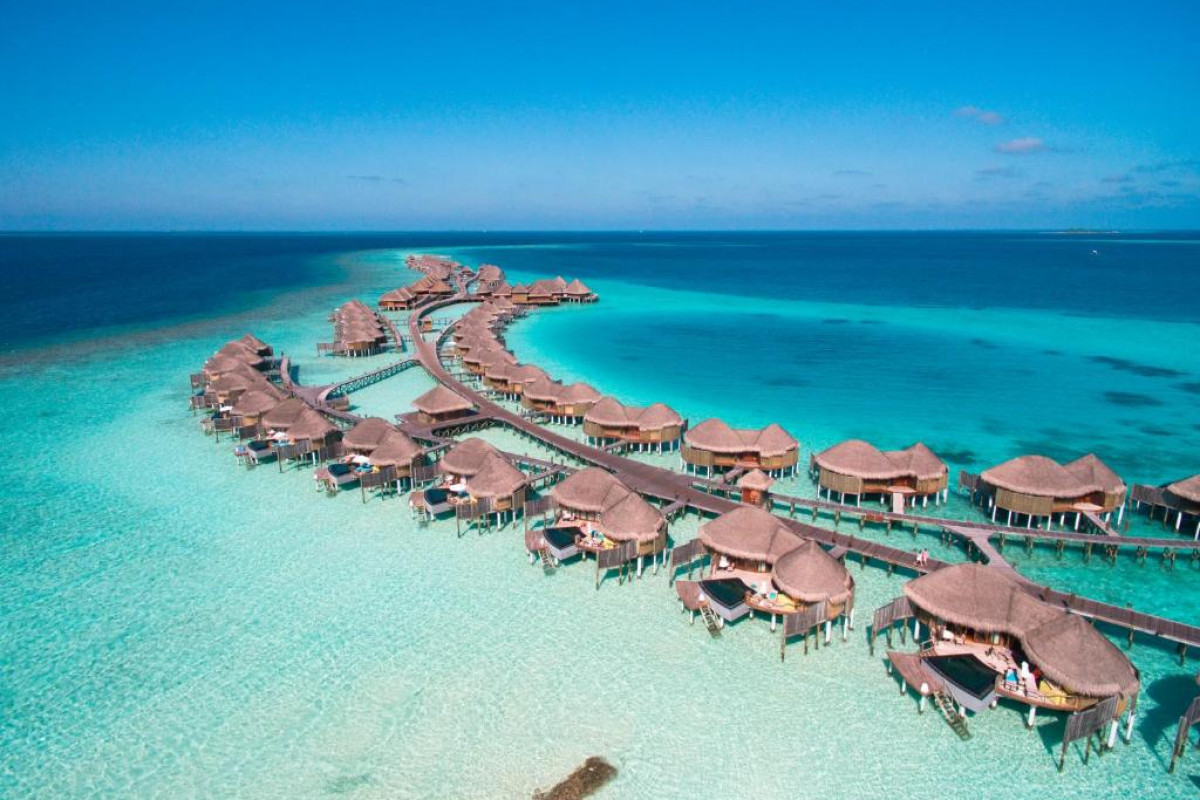 Constance Halaveli Resort