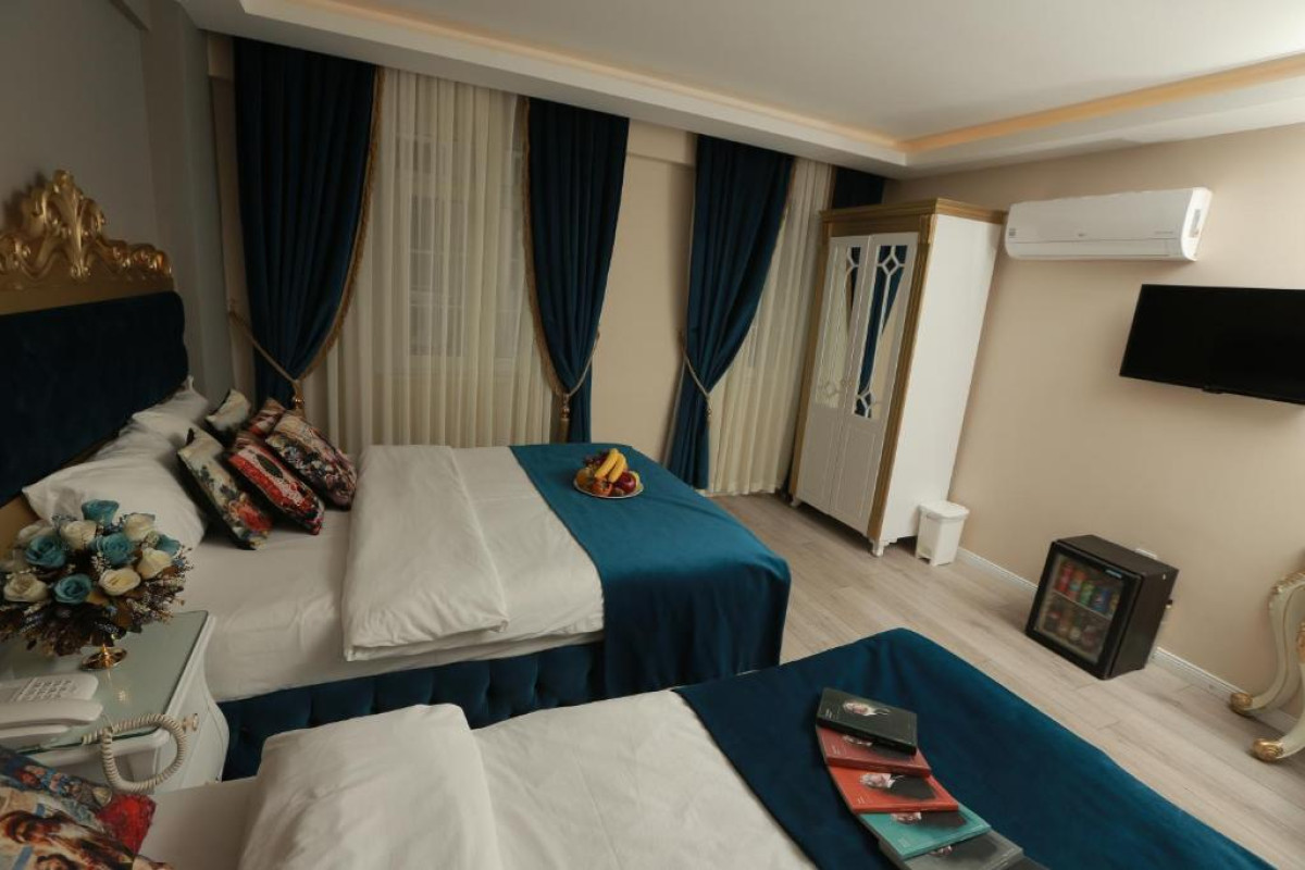 CONSTANTINOPOLIS HOTEL