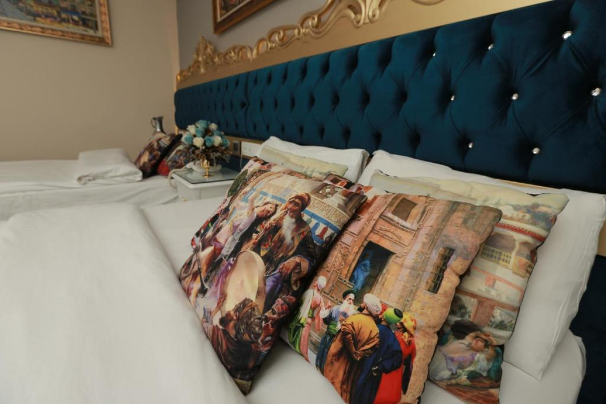 CONSTANTINOPOLIS HOTEL