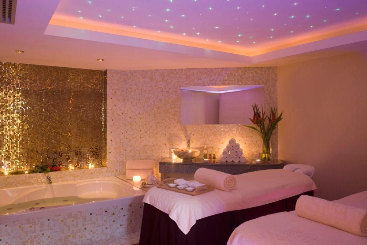 ASIMINA SUITES HOTEL/ ADULTS ONLY