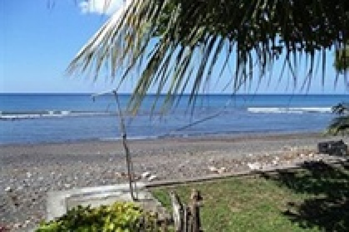 Coral Bay Bungalow