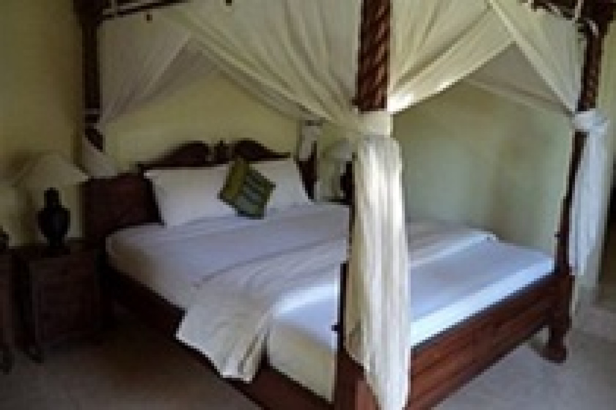 Coral Bay Bungalow