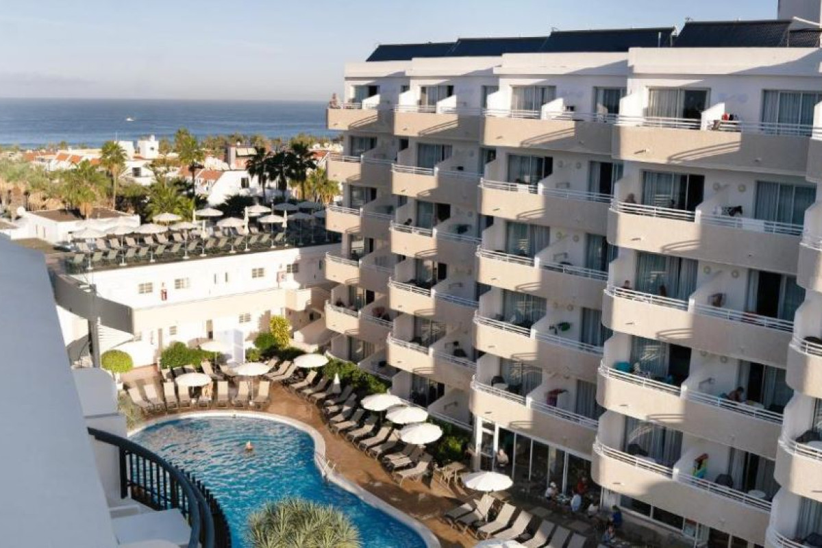 CORAL CALIFORNIA -ONLY ADULTS-