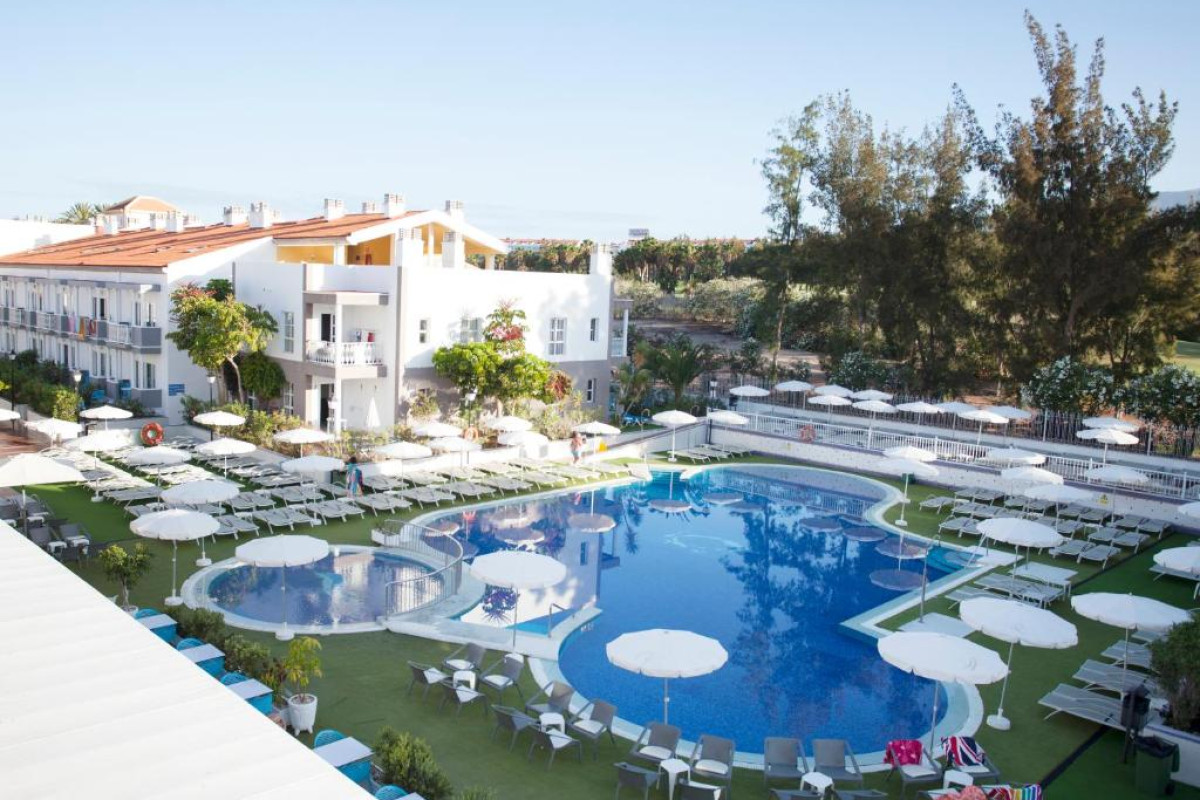 Coral Compostela Beach Golf