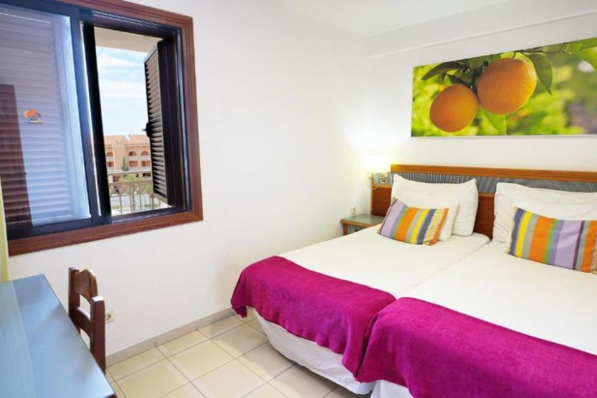 CORAL COMPOSTELA BEACH HOTEL