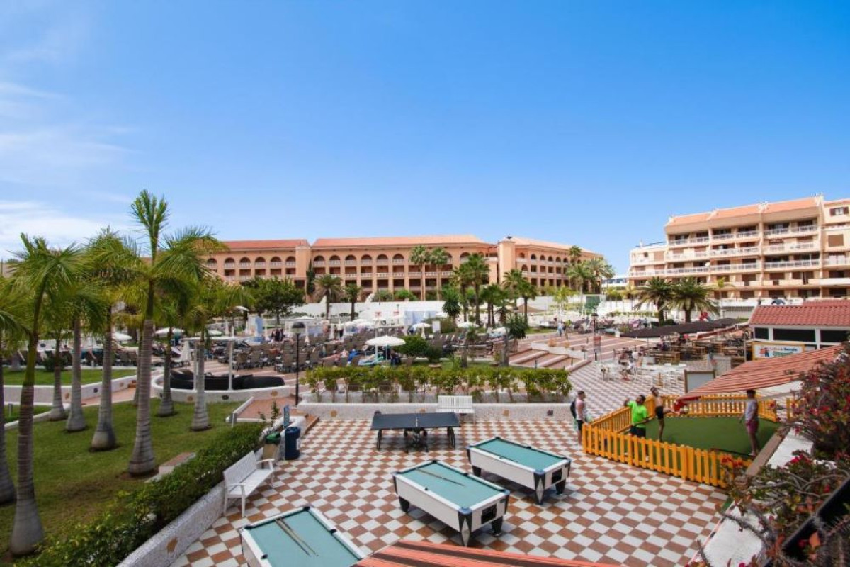 CORAL COMPOSTELA BEACH HOTEL