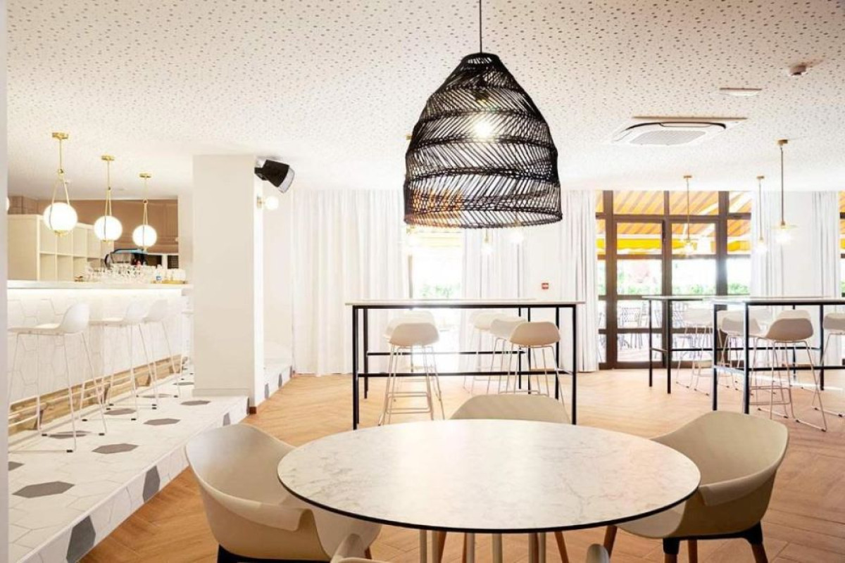 CORAL COMPOSTELA BEACH HOTEL