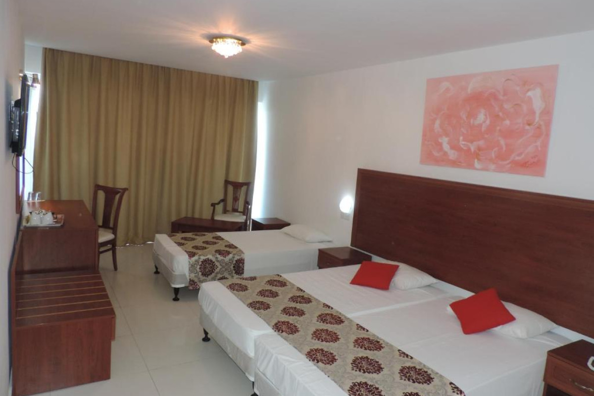 Corfu Hotel