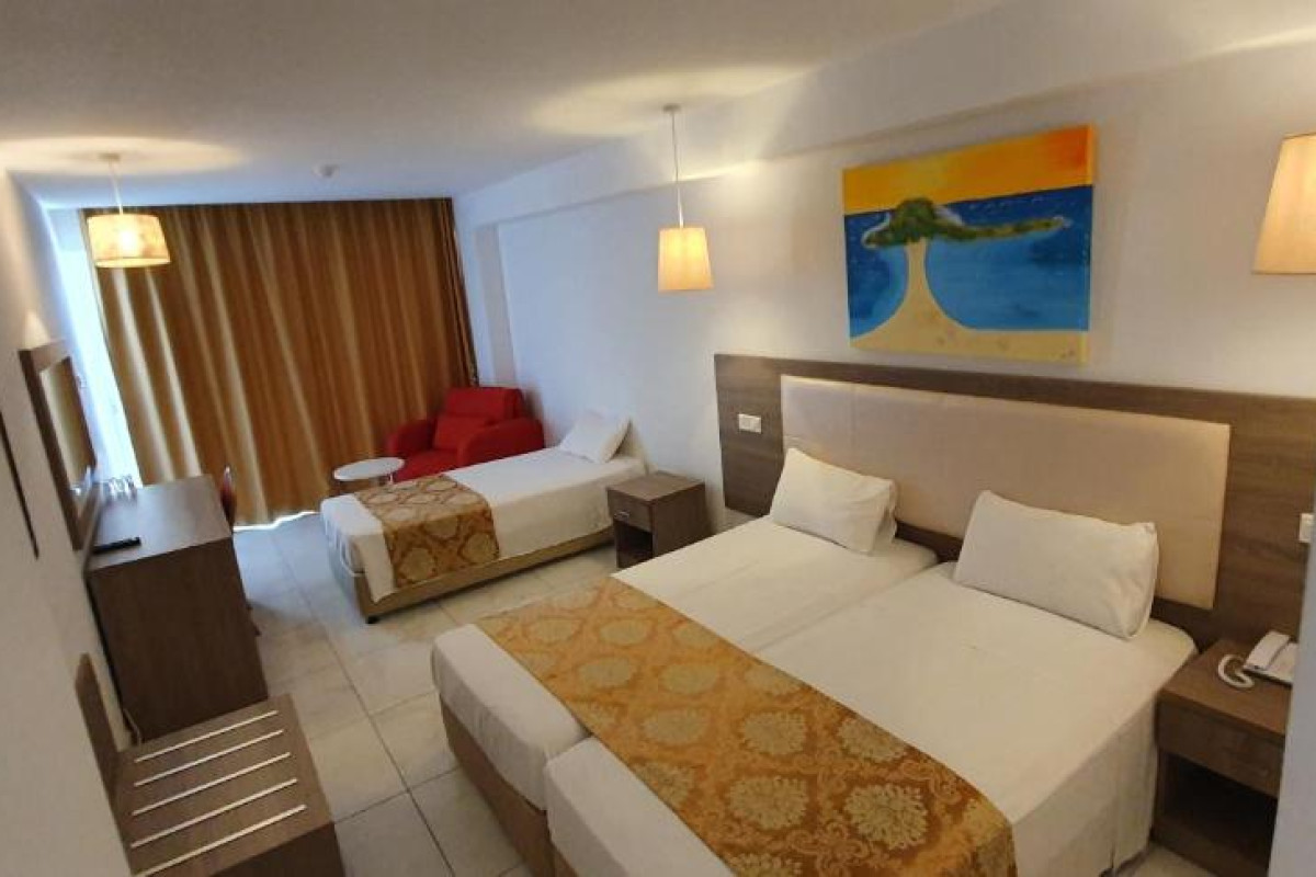 Corfu Hotel